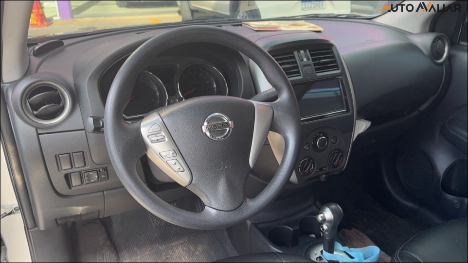 NISSAN VERSA 1.6 16V FLEXSTART V-DRIVE PLUS XTRONIC
