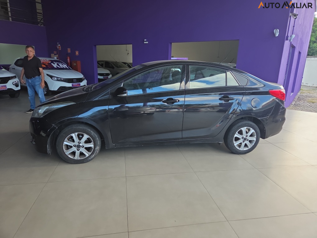 HYUNDAI HB20S 1.0 COMFORT PLUS 12V FLEX 4P MANUAL