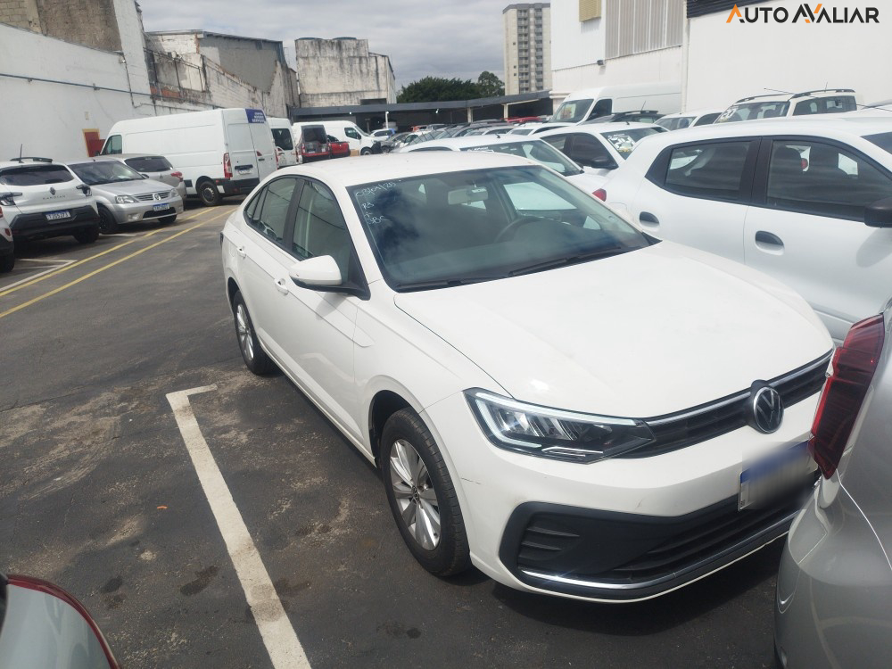 VOLKSWAGEN VIRTUS 1.0 170 TSI MANUAL