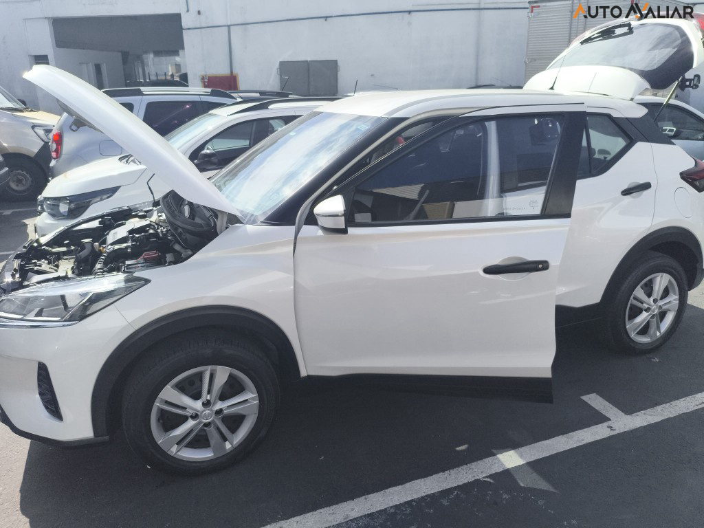 NISSAN KICKS 1.6 16V FLEXSTART ACTIVE XTRONIC