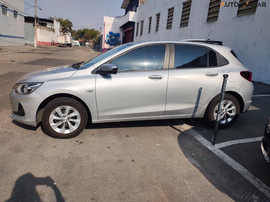 CHEVROLET ONIX 1.0 TURBO FLEX LT MANUAL