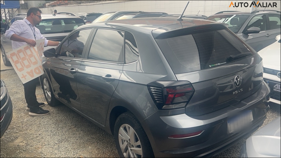 VOLKSWAGEN POLO 1.0 170 TSI COMFORTLINE AUTOMÁTICO