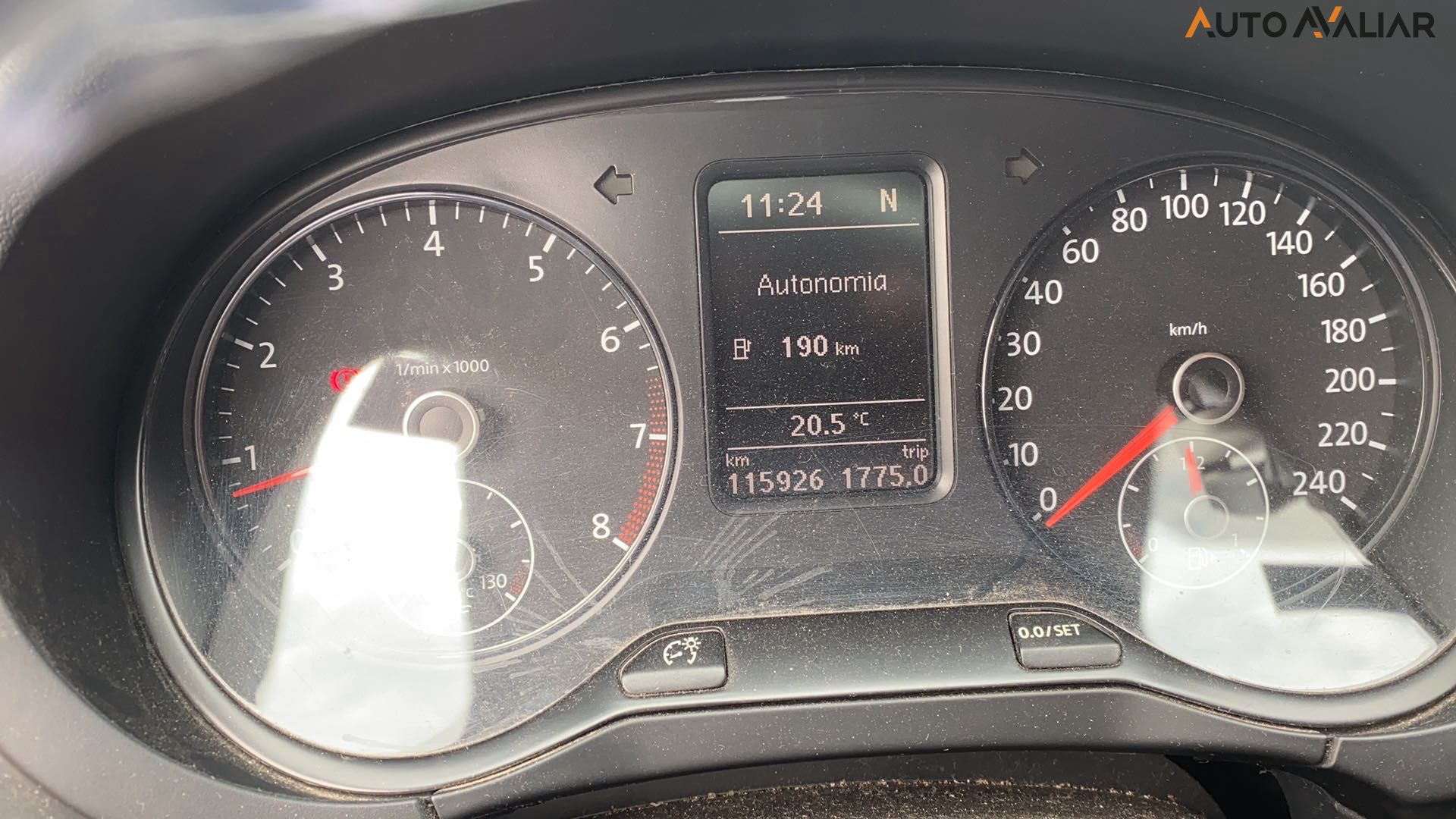 VOLKSWAGEN SPACEFOX 1.6 MI TREND 8V FLEX 4P AUTOMATIZADO