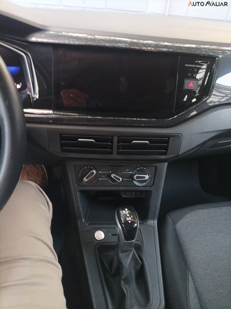 VOLKSWAGEN POLO 1.0 170 TSI COMFORTLINE AUTOMÁTICO