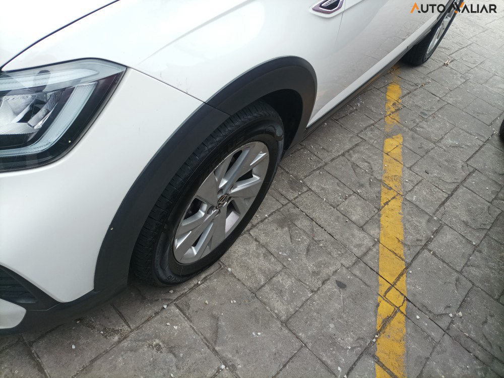 VOLKSWAGEN NIVUS 1.0 200 TSI TOTAL FLEX COMFORTLINE AUTOMÁTICO