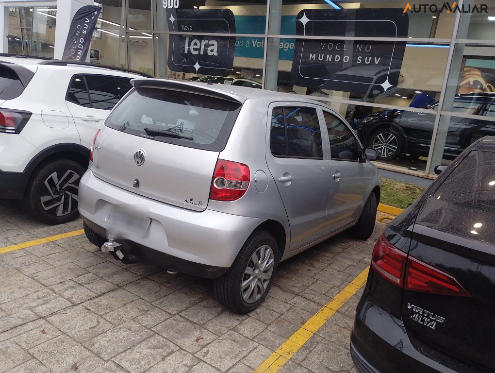 VOLKSWAGEN FOX 1.0 MI 8V FLEX 4P MANUAL