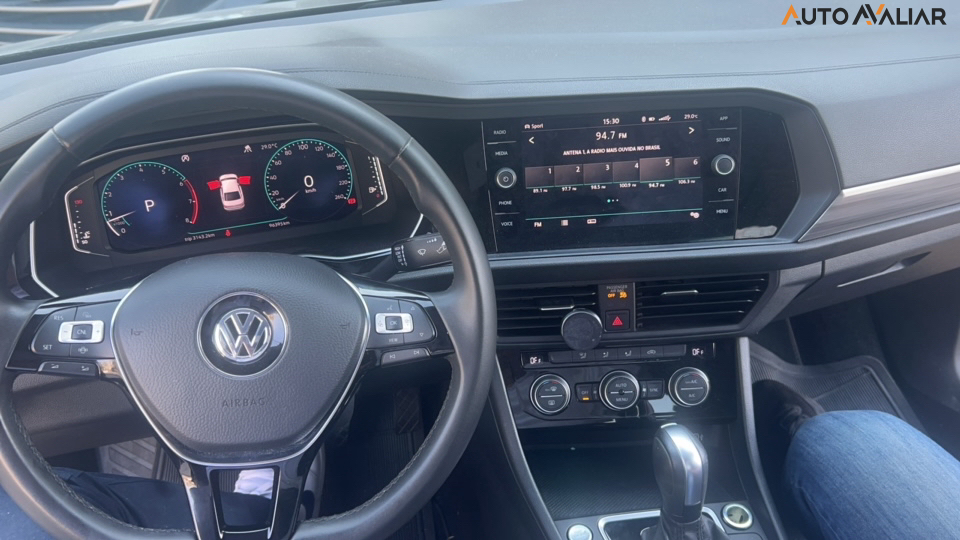 VOLKSWAGEN JETTA 1.4 250 TSI TOTAL FLEX COMFORTLINE TIPTRONIC