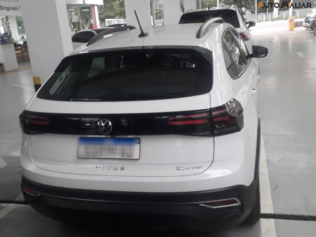 VOLKSWAGEN NIVUS 1.0 200 TSI TOTAL FLEX COMFORTLINE AUTOMÁTICO