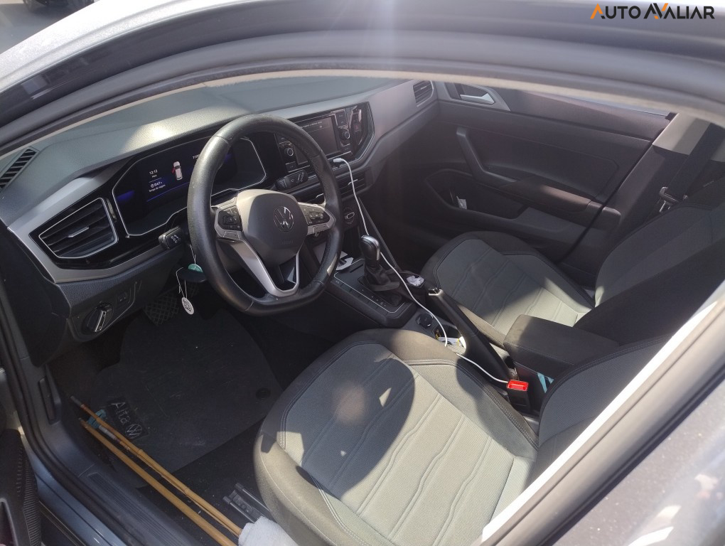 VOLKSWAGEN NIVUS 1.0 200 TSI TOTAL FLEX COMFORTLINE AUTOMÁTICO