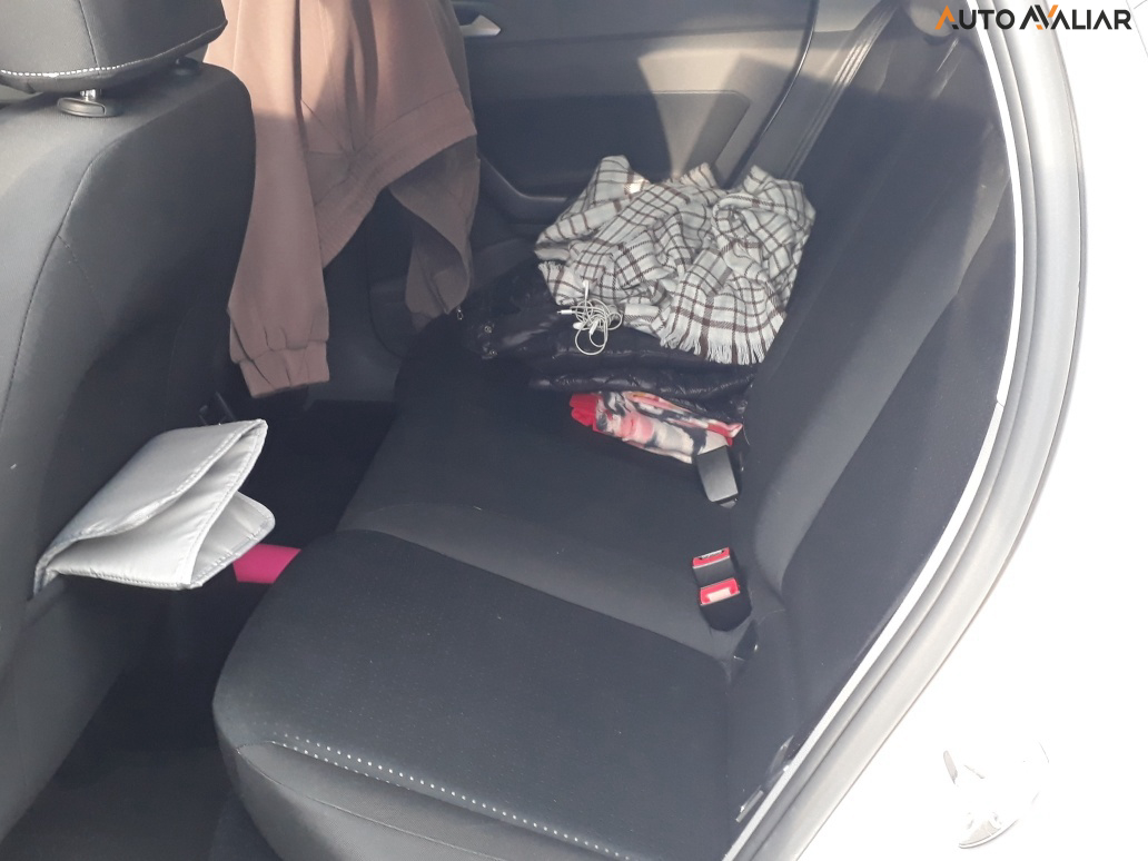 VOLKSWAGEN POLO 1.0 200 TSI COMFORTLINE AUTOMATICO