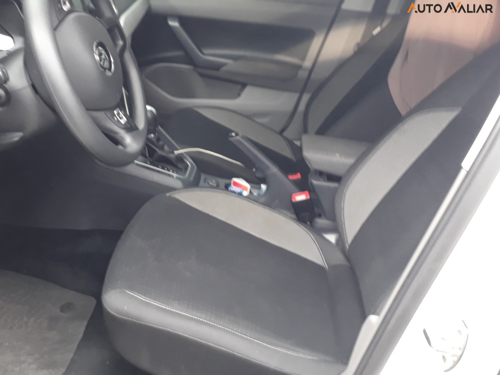 VOLKSWAGEN POLO 1.0 200 TSI COMFORTLINE AUTOMATICO