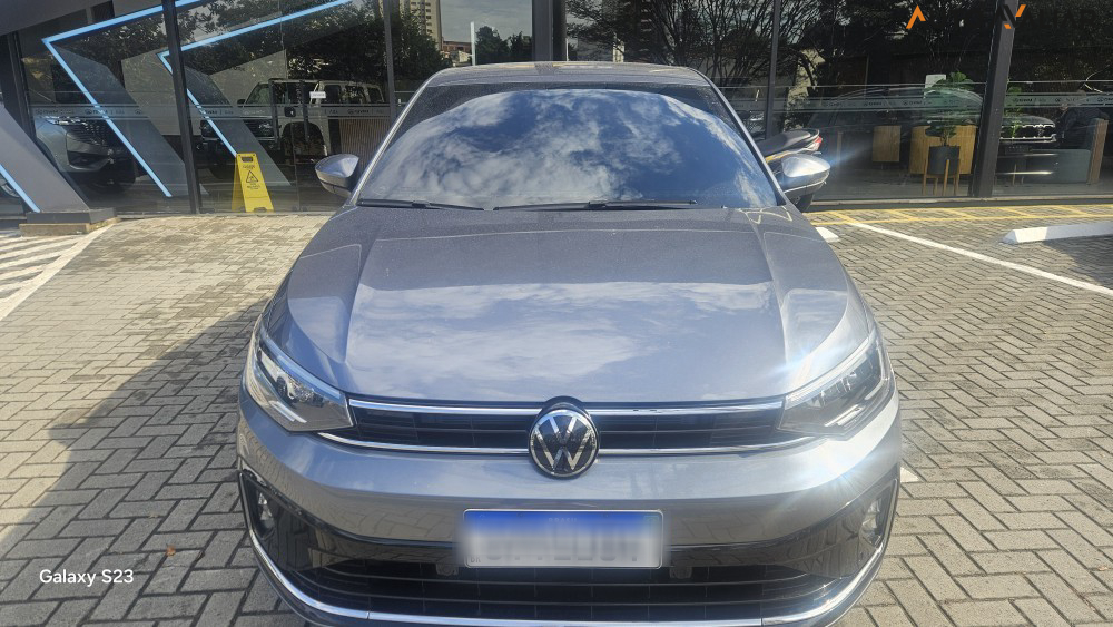 VOLKSWAGEN VIRTUS 1.0 200 TSI HIGHLINE AUTOMÁTICO