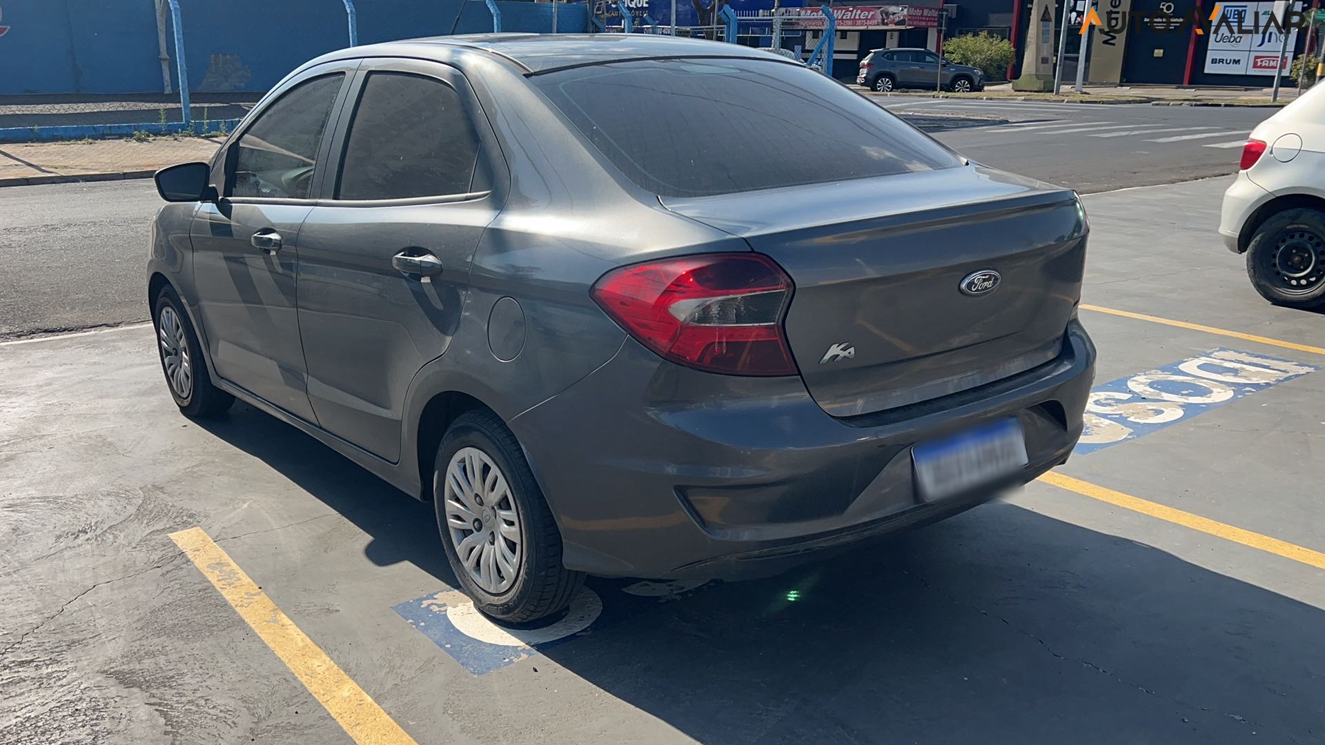 FORD KA 1.5 TI-VCT FLEX SE PLUS SEDAN MANUAL