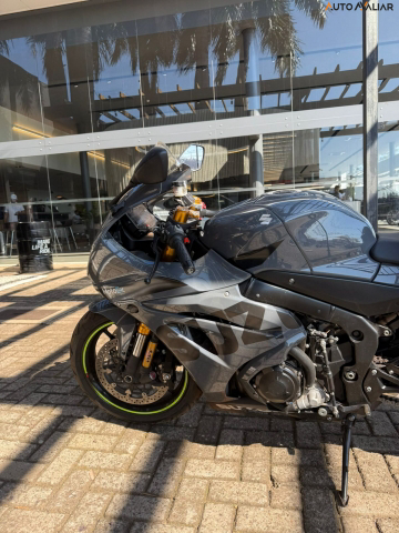 SUZUKI GSX-R1000A GSX-R1000A