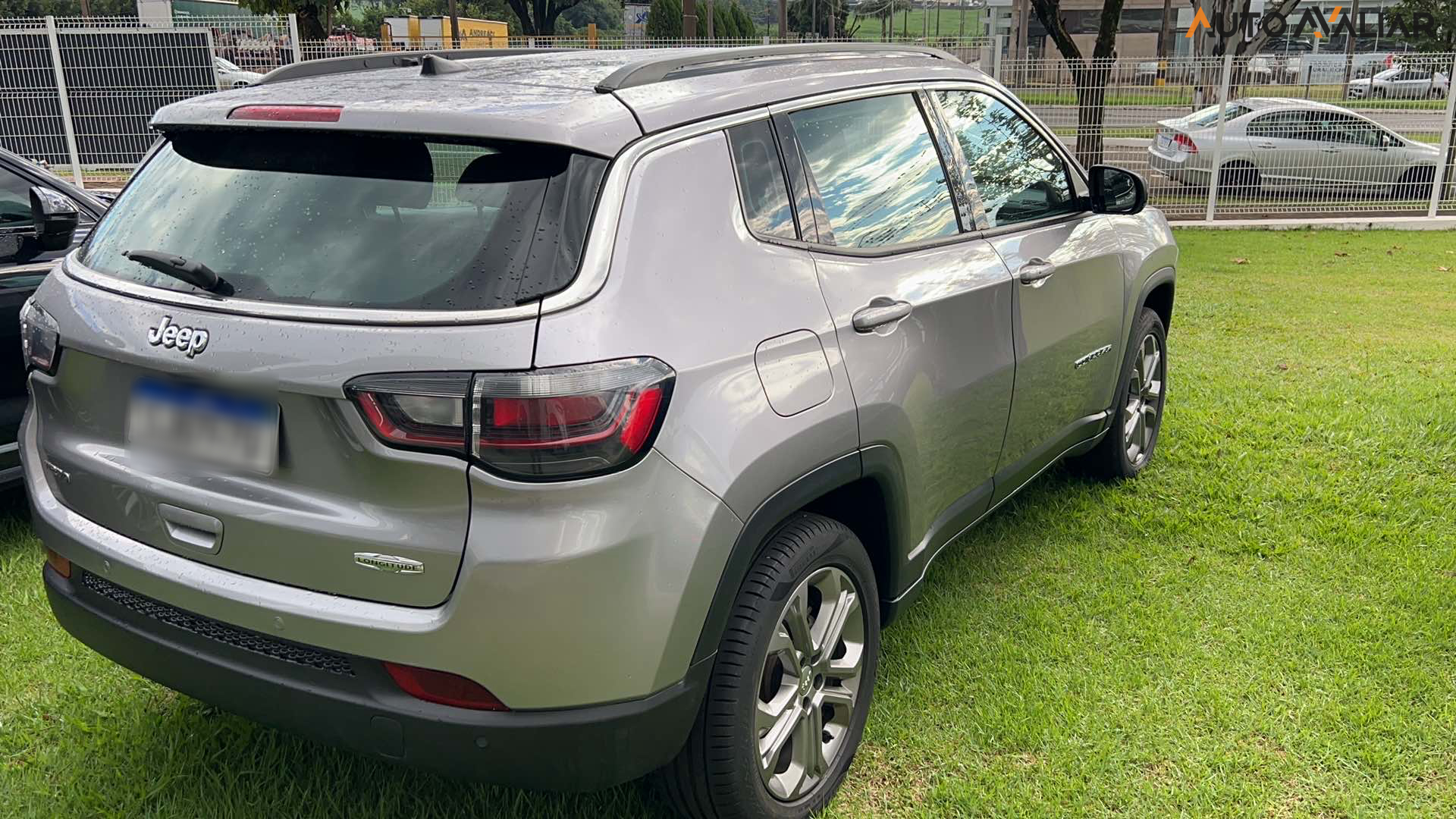 JEEP COMPASS 1.3 T270 TURBO FLEX LONGITUDE AT6