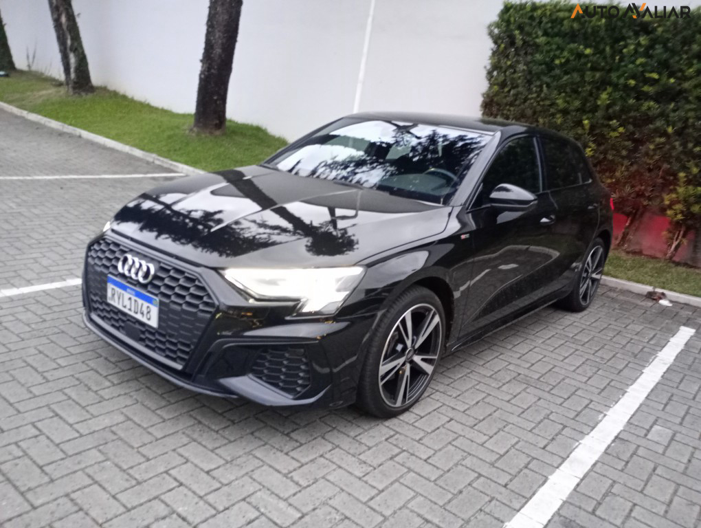 AUDI A3 2.0 40 TFSI MHEV SPORTBACK PERFORMANCE BLACK S-TRONIC