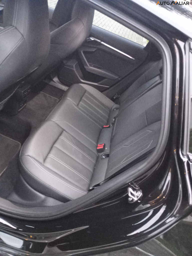 AUDI A3 2.0 40 TFSI MHEV SPORTBACK PERFORMANCE BLACK S-TRONIC