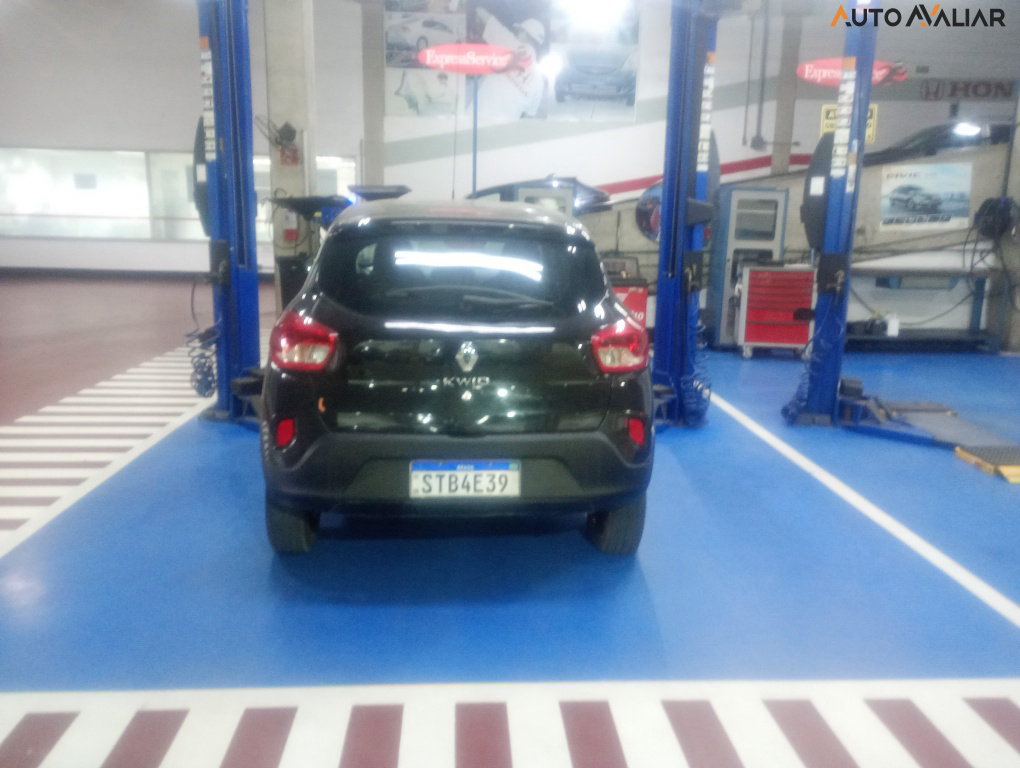 RENAULT KWID 1.0 12V SCE FLEX ZEN MANUAL