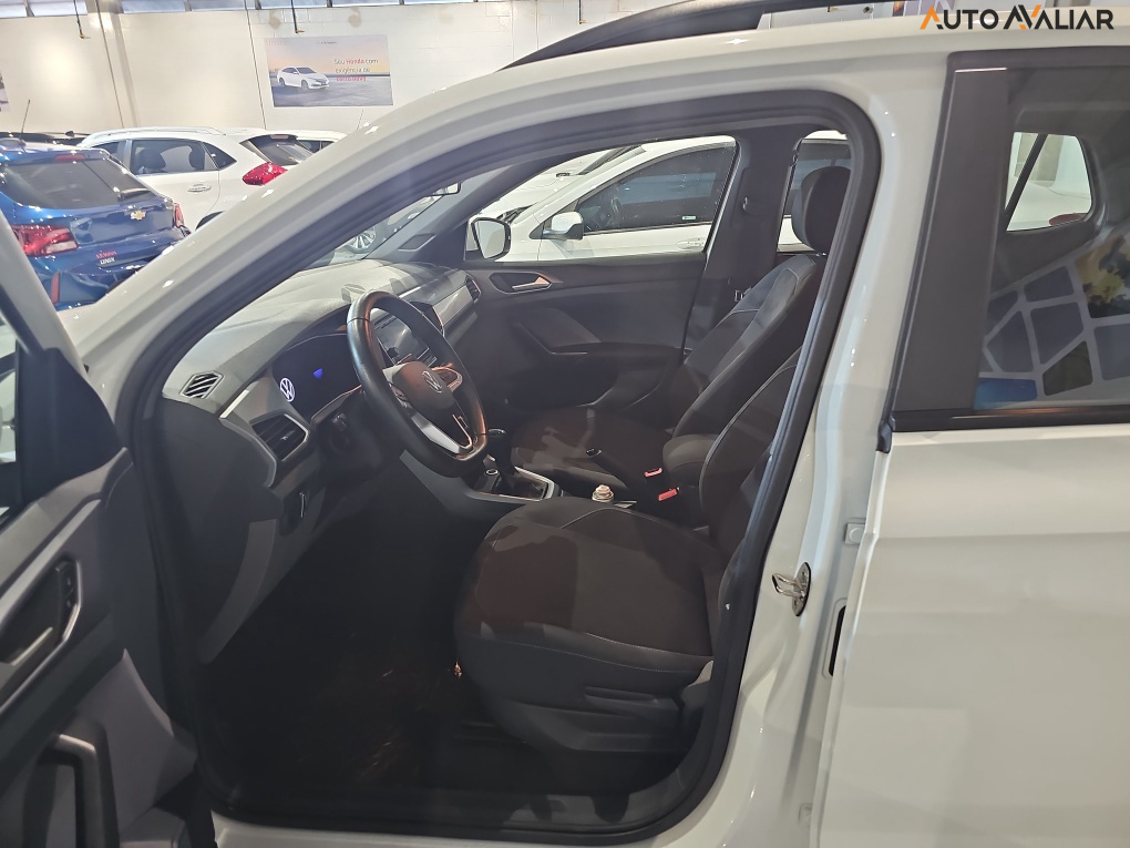 VOLKSWAGEN T-CROSS 1.0 200 TSI TOTAL FLEX AUTOMÁTICO