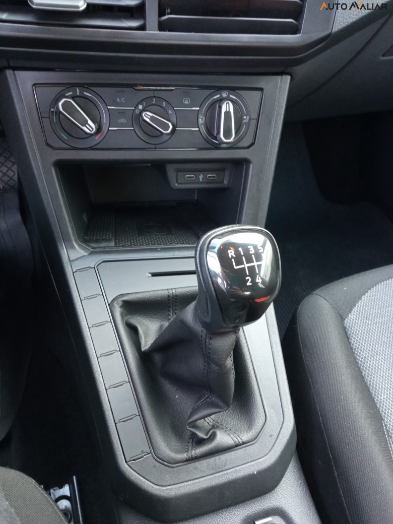 VOLKSWAGEN VIRTUS 1.0 170 TSI MANUAL
