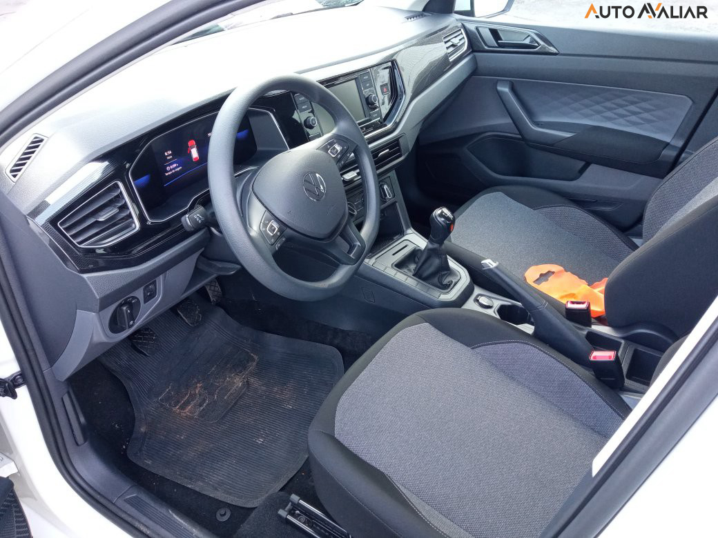 VOLKSWAGEN VIRTUS 1.0 170 TSI MANUAL