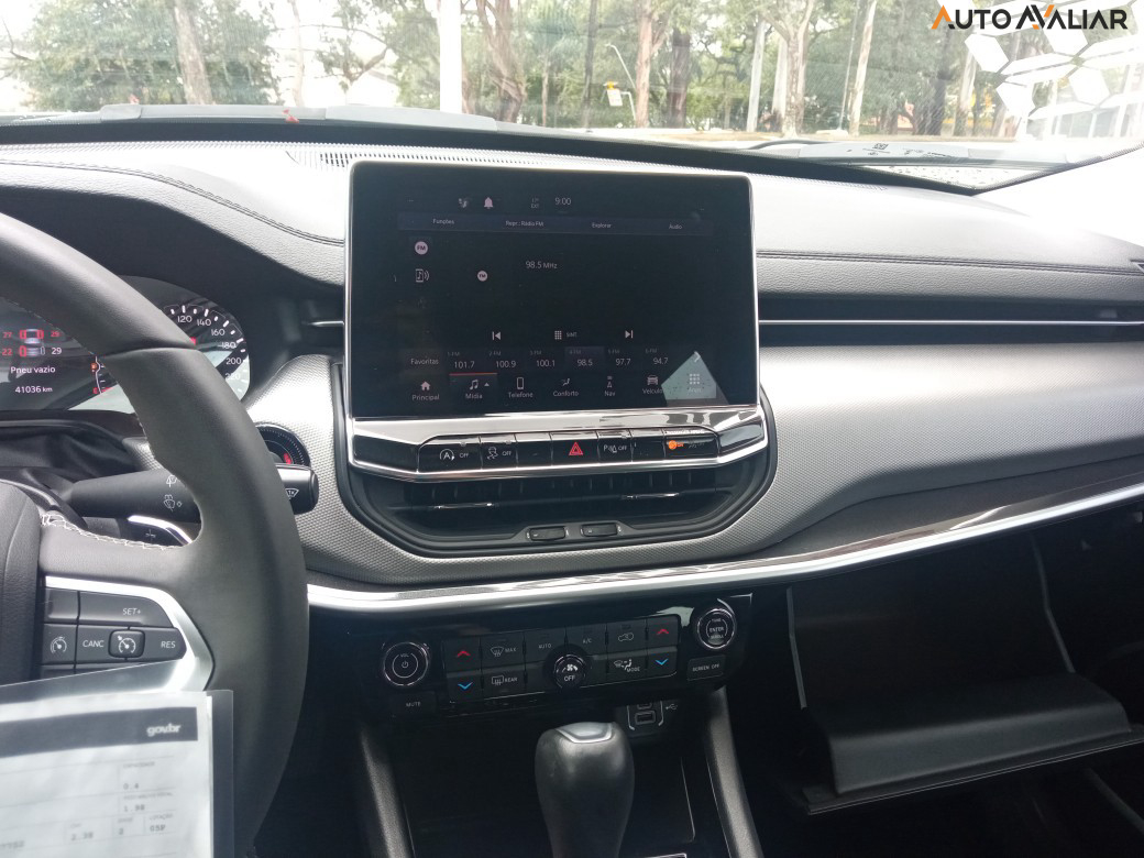 JEEP COMPASS 1.3 T270 TURBO FLEX LONGITUDE AT6