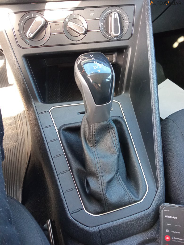 VOLKSWAGEN NIVUS 1.0 200 TSI TOTAL FLEX COMFORTLINE AUTOMÁTICO