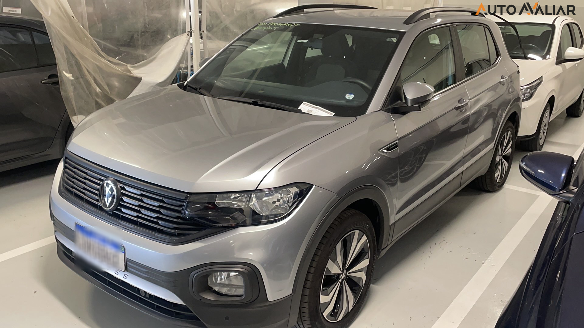 VOLKSWAGEN T-CROSS 1.0 200 TSI TOTAL FLEX COMFORTLINE AUTOMÁTICO