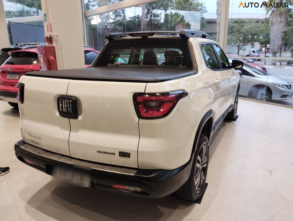 FIAT TORO 1.3 TURBO 270 FLEX FREEDOM AT6