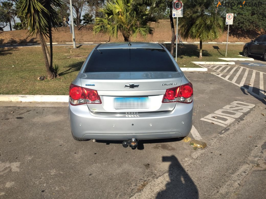 CHEVROLET CRUZE 1.8 LT 16V FLEX 4P MANUAL