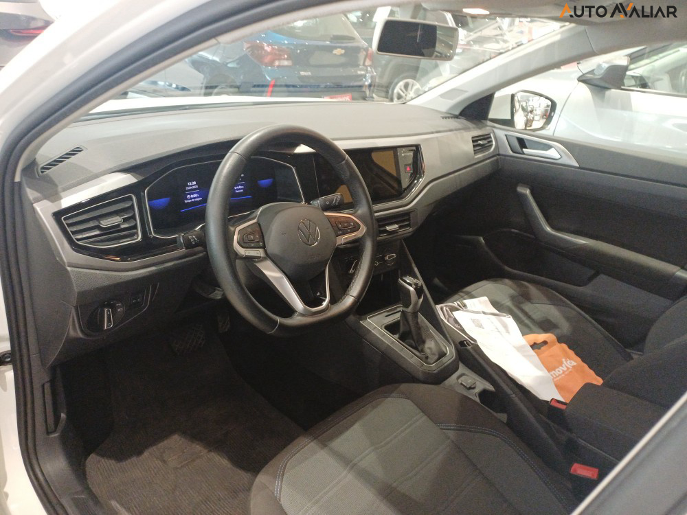 VOLKSWAGEN NIVUS 1.0 200 TSI TOTAL FLEX COMFORTLINE AUTOMÁTICO