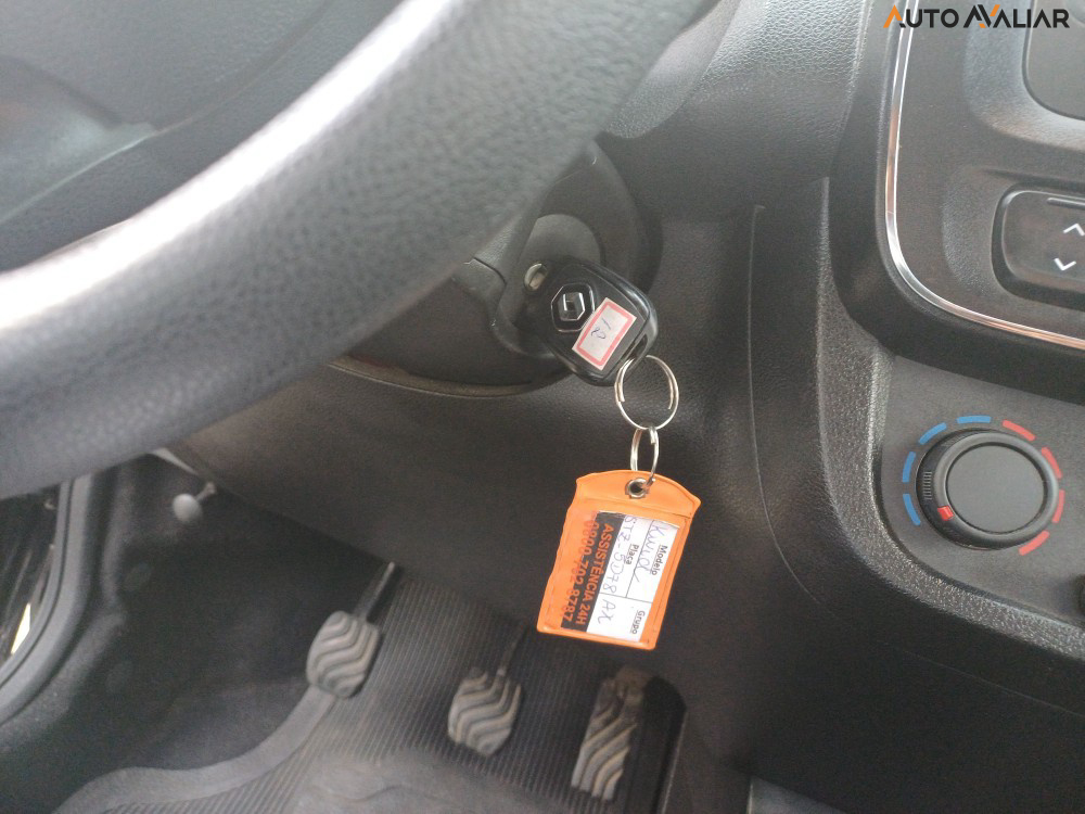 RENAULT KWID 1.0 12V SCE FLEX ZEN MANUAL