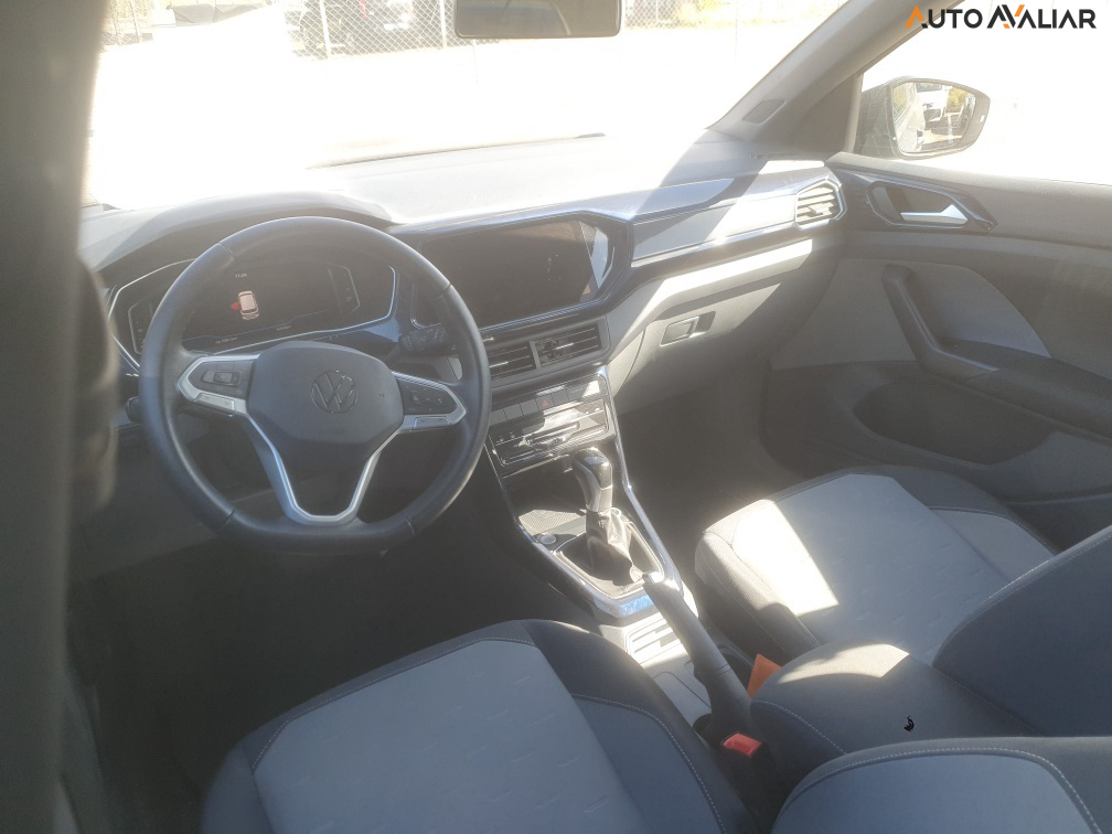 VOLKSWAGEN T-CROSS 1.0 200 TSI TOTAL FLEX COMFORTLINE AUTOMÁTICO