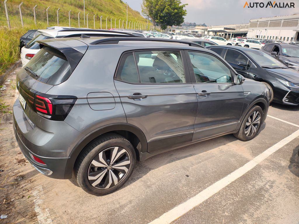 VOLKSWAGEN T-CROSS 1.0 200 TSI TOTAL FLEX COMFORTLINE AUTOMÁTICO