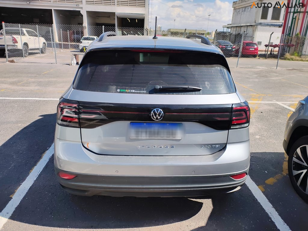 VOLKSWAGEN T-CROSS 1.0 200 TSI TOTAL FLEX AUTOMÁTICO