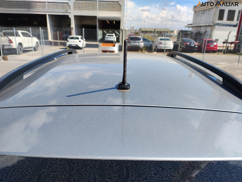 VOLKSWAGEN T-CROSS 1.0 200 TSI TOTAL FLEX AUTOMÁTICO