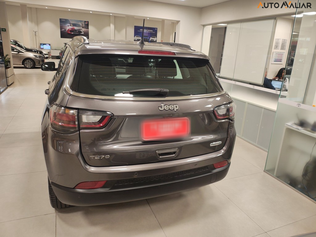 JEEP COMPASS 1.3 T270 TURBO FLEX LONGITUDE AT6