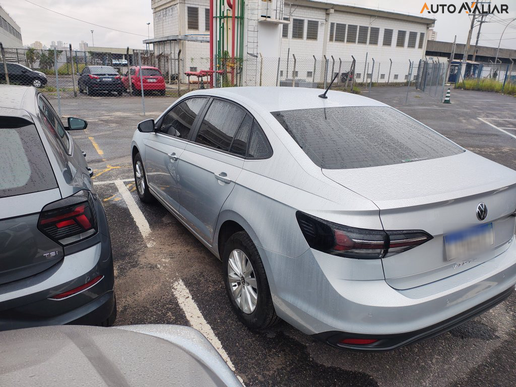 VOLKSWAGEN VIRTUS 1.0 170 TSI AUTOMÁTICO