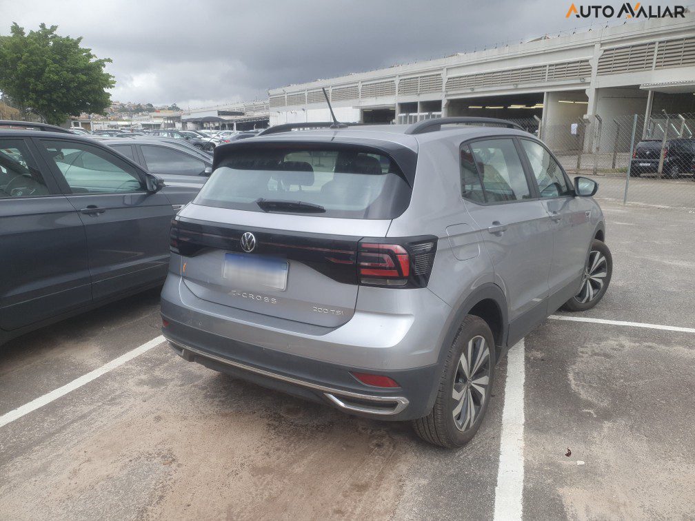 VOLKSWAGEN T-CROSS 1.0 200 TSI TOTAL FLEX COMFORTLINE AUTOMÁTICO