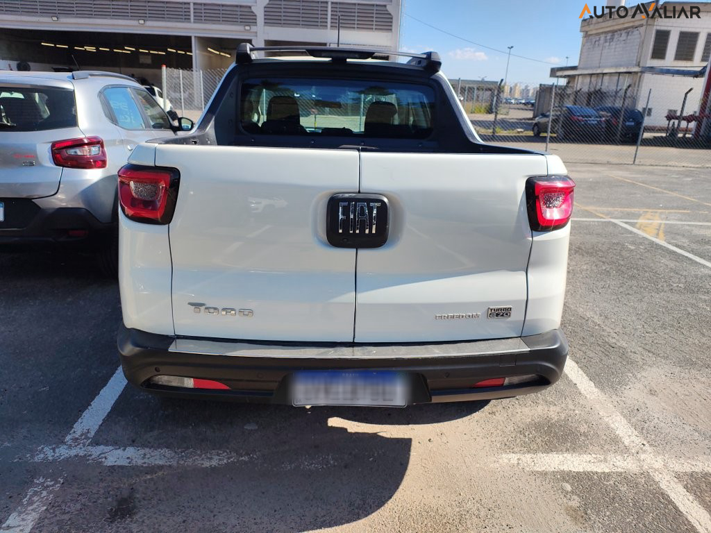 FIAT TORO 1.3 TURBO 270 FLEX FREEDOM AT6
