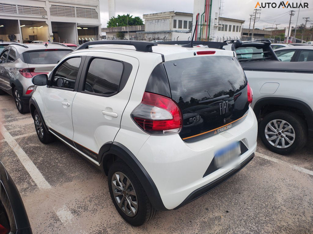 FIAT MOBI 1.0 EVO FLEX TREKKING MANUAL