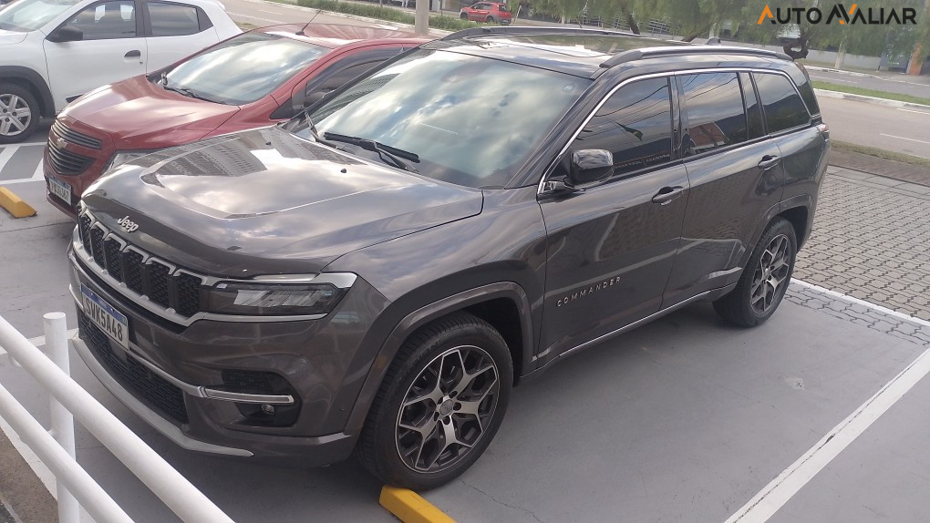 JEEP COMMANDER 1.3 T270 TURBO FLEX OVERLAND AT6