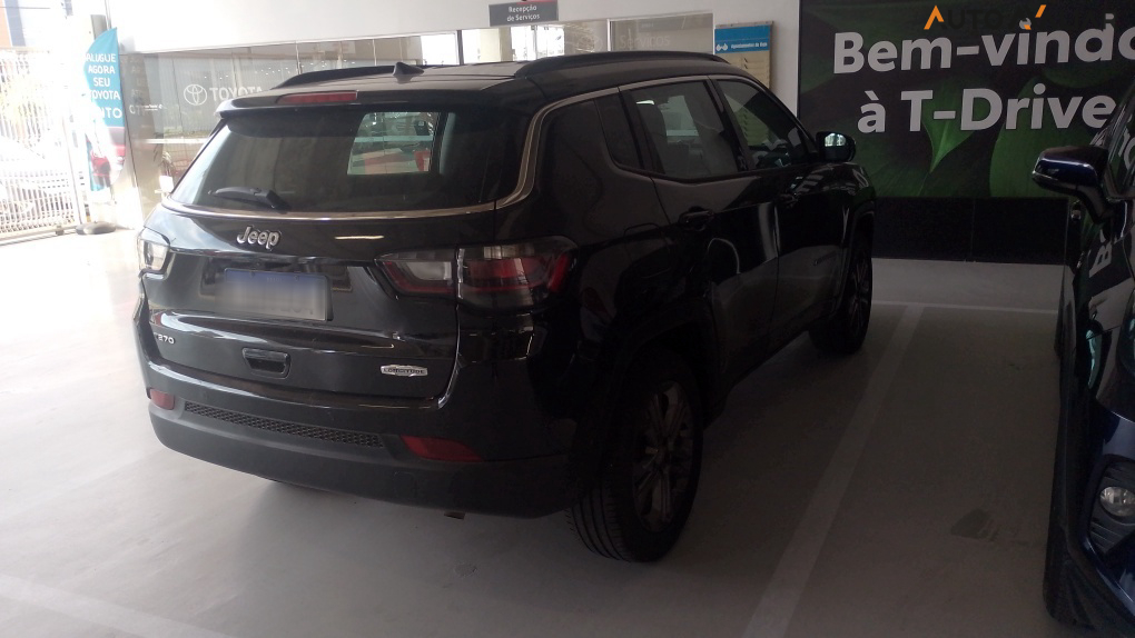 JEEP COMPASS 1.3 T270 TURBO FLEX LONGITUDE AT6