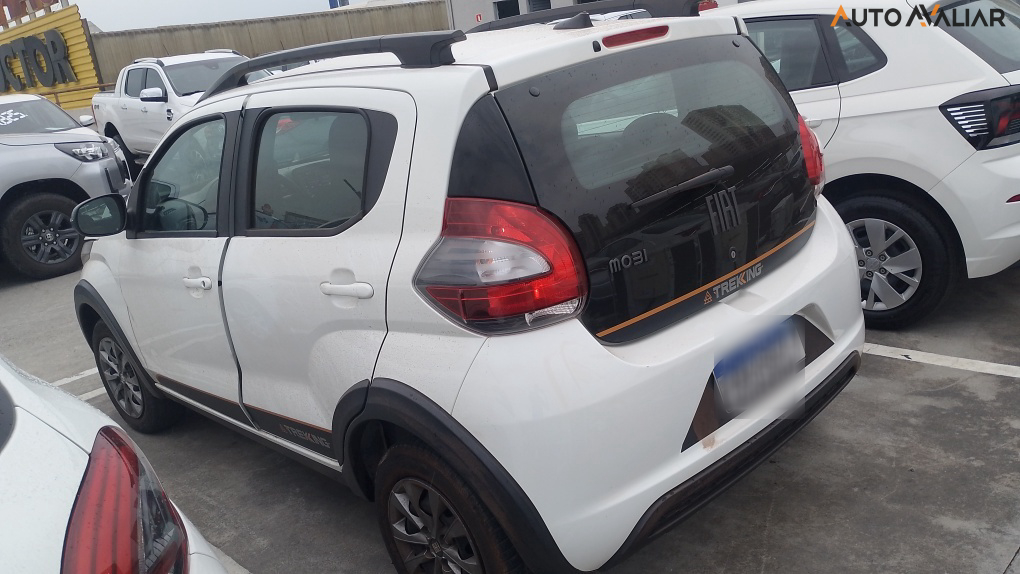 FIAT MOBI 1.0 EVO FLEX TREKKING MANUAL