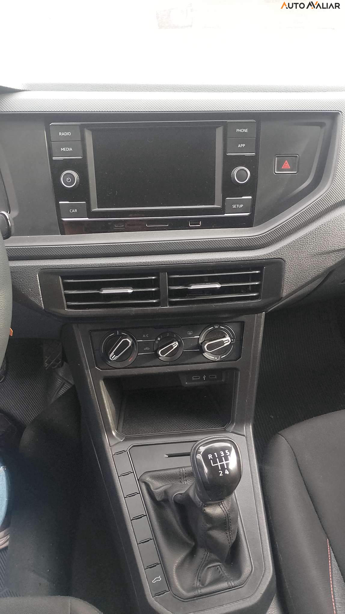 VOLKSWAGEN POLO 1.0 MPI TRACK MANUAL
