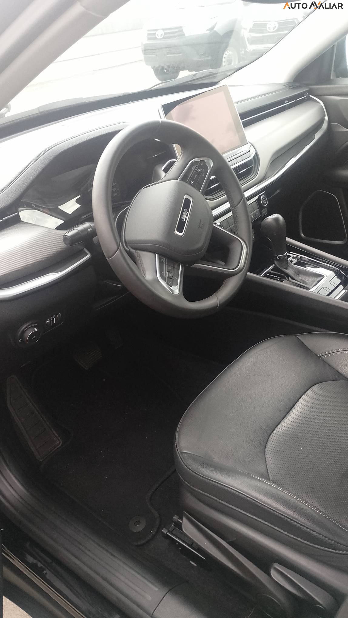 JEEP COMPASS 1.3 T270 TURBO FLEX LONGITUDE AT6