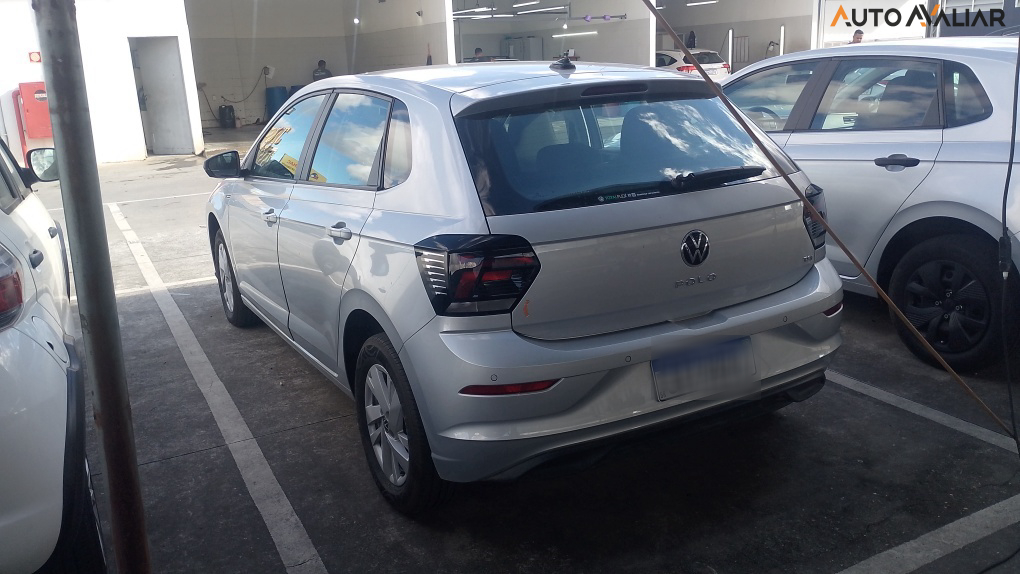 VOLKSWAGEN POLO 1.0 170 TSI COMFORTLINE AUTOMÁTICO