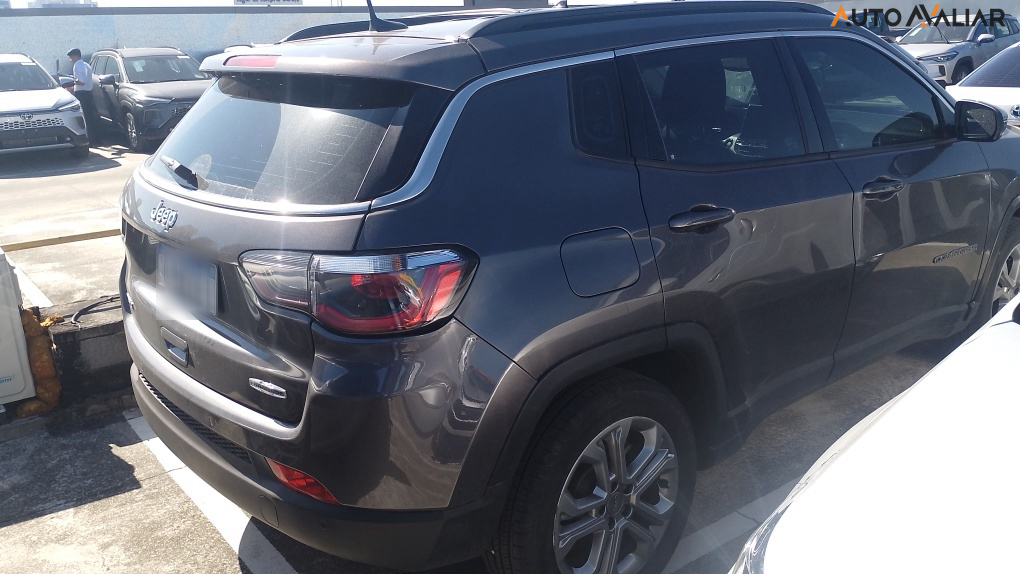 JEEP COMPASS 1.3 T270 TURBO FLEX LONGITUDE AT6