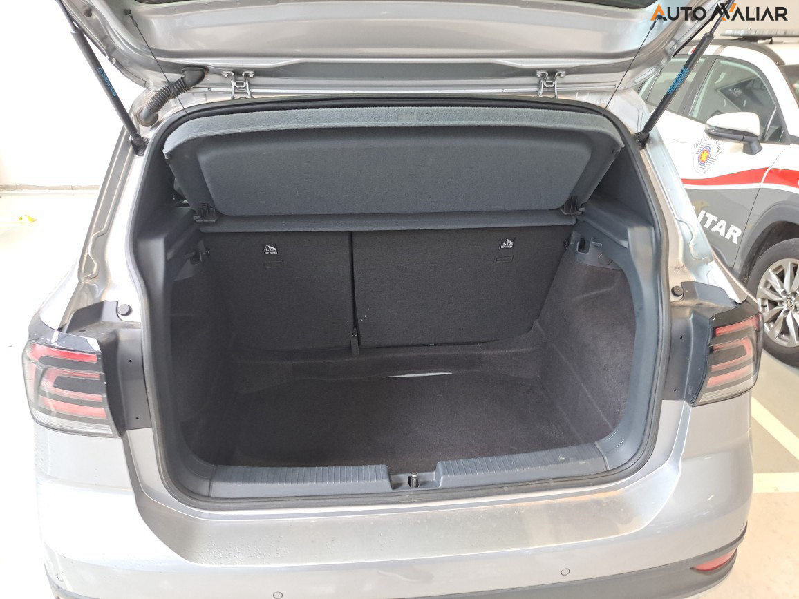 VOLKSWAGEN T-CROSS 1.0 200 TSI TOTAL FLEX COMFORTLINE AUTOMÁTICO