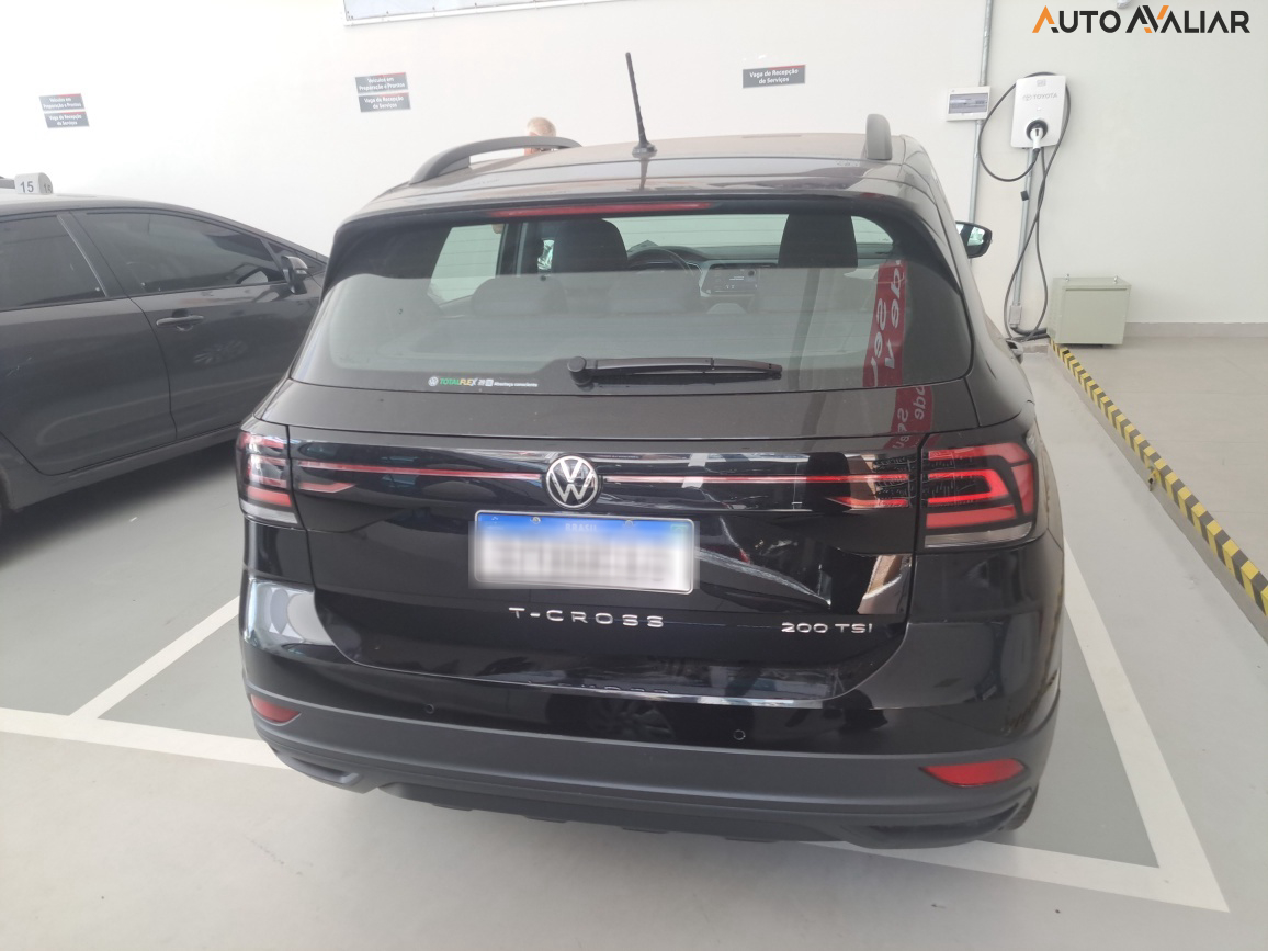 VOLKSWAGEN T-CROSS 1.0 200 TSI TOTAL FLEX AUTOMÁTICO